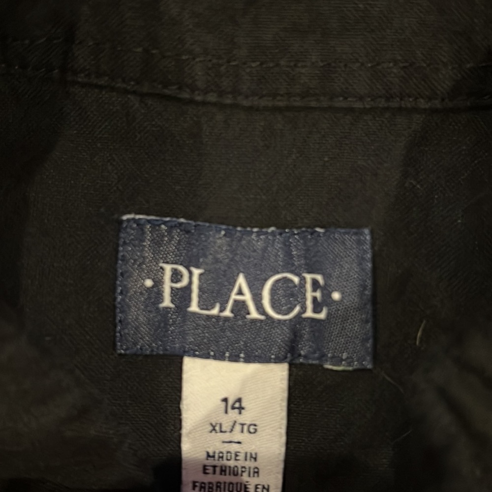 Children’s Place Kid’s Longsleeve Black Button Up Dress Shirt - Picture 2 of 3